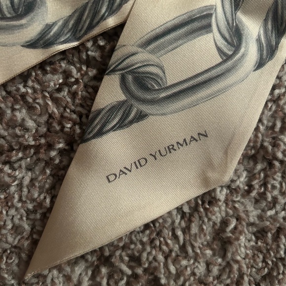 David Yurman Limited Edition Twilly - Picture 3 of 3